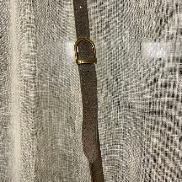 Beautiful Grey Suede Western Fringe Boho Crossbody Bag - Picture 4 of 9